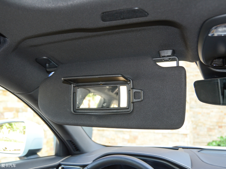 2017֠ V90 2.0T T5 AWD 