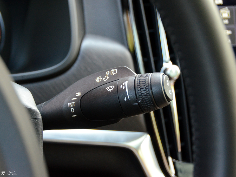 2017֠ V90 2.0T T5 AWD 