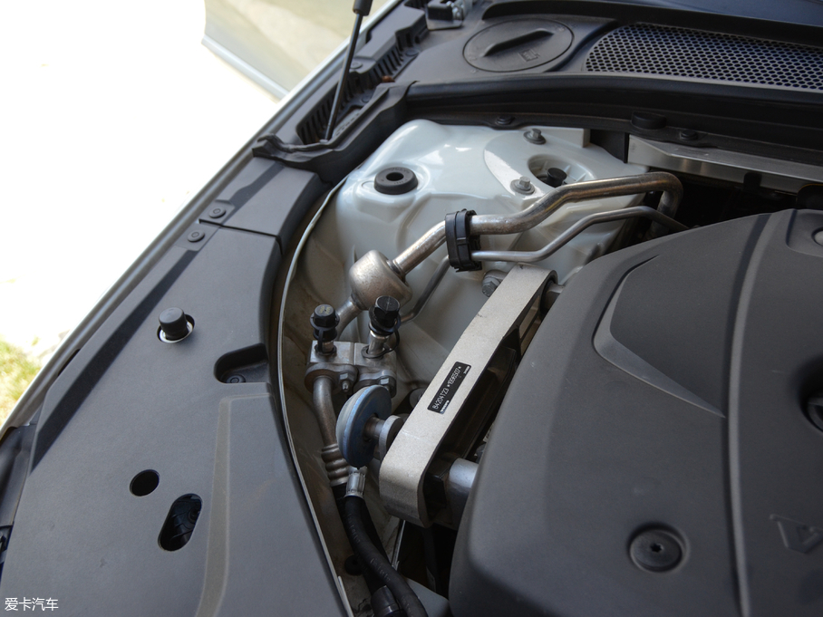 2017֠ V90 2.0T T5 AWD 