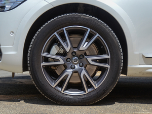 20172.0T T5 AWD  (x)(ji)^