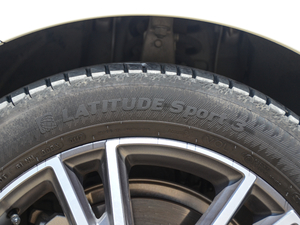 20172.0T T5 AWD  (x)(ji)^