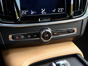 20172.0T T5 AWD  п؅^(q)