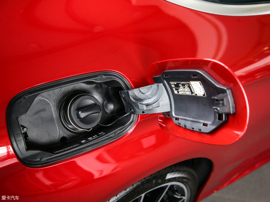 2019YCCoupe C 260 4MATIC I܇