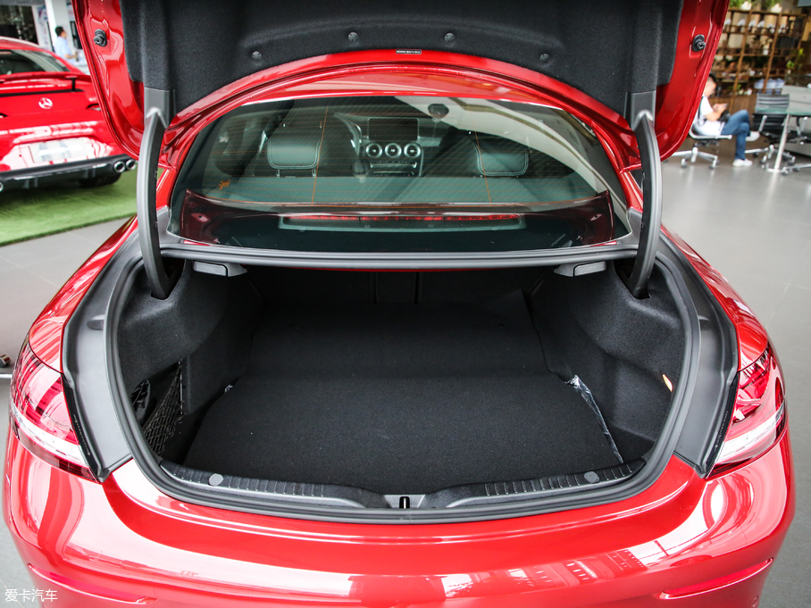 2019YCCoupe C 260 4MATIC I܇