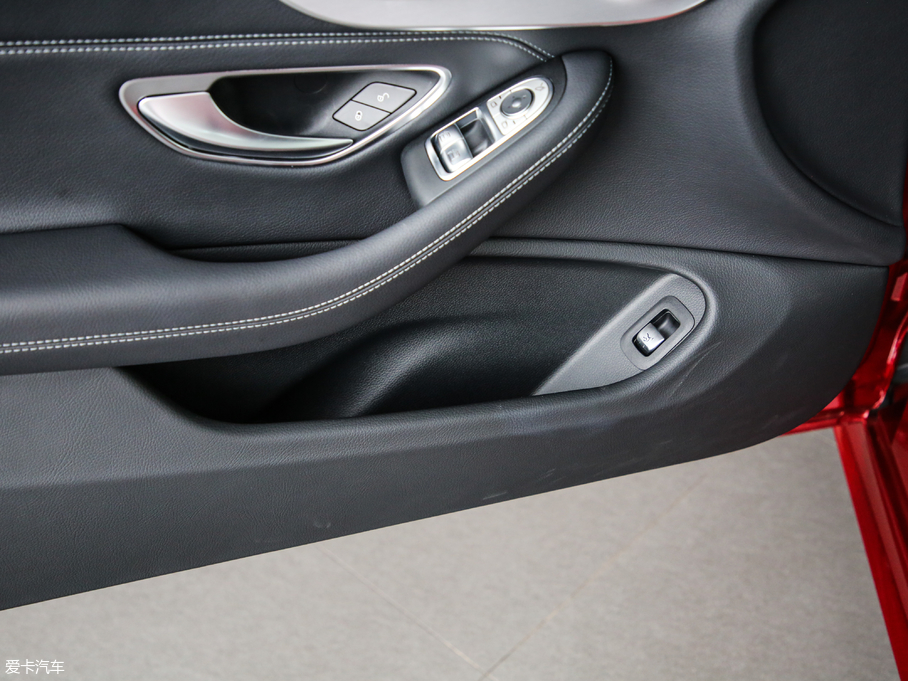 2019YCCoupe C 260 4MATIC I܇