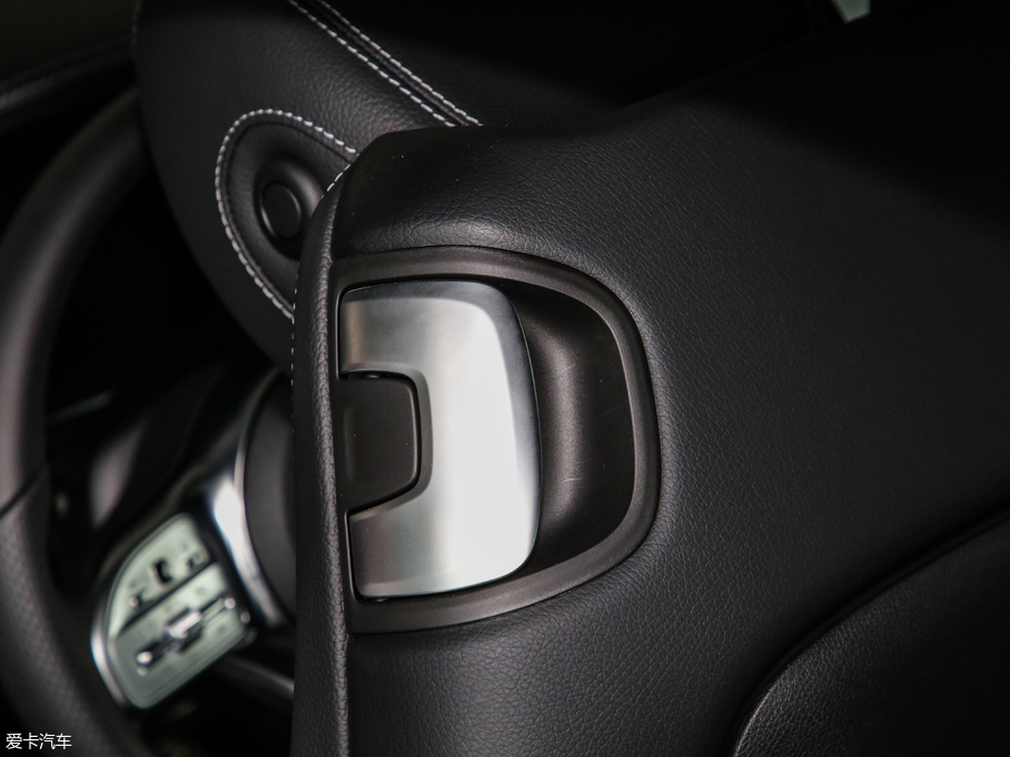 2019YCCoupe C 260 4MATIC I܇