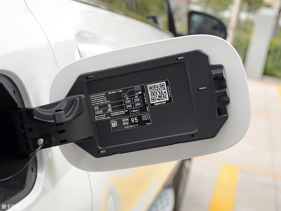 2018YGLCCoupe(M) GLC 260 4MATIC ISUV