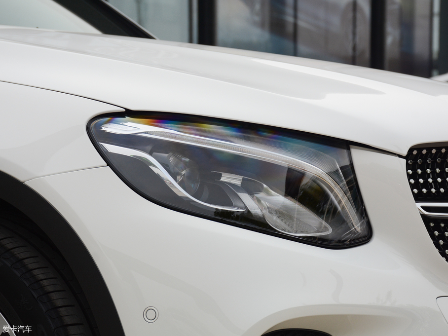 2018YGLCCoupe(M) GLC 260 4MATIC ISUV