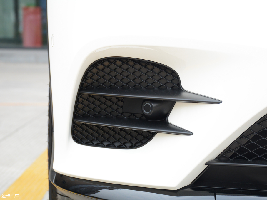 2018YGLCCoupe(M) GLC 260 4MATIC ISUV