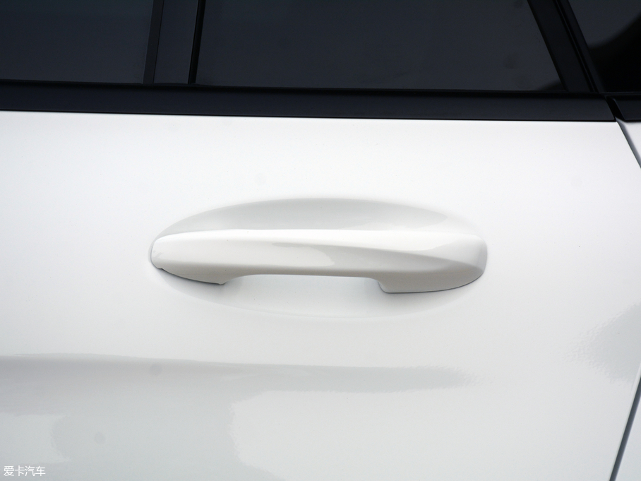 2018YGLCCoupe(M) GLC 260 4MATIC ISUV