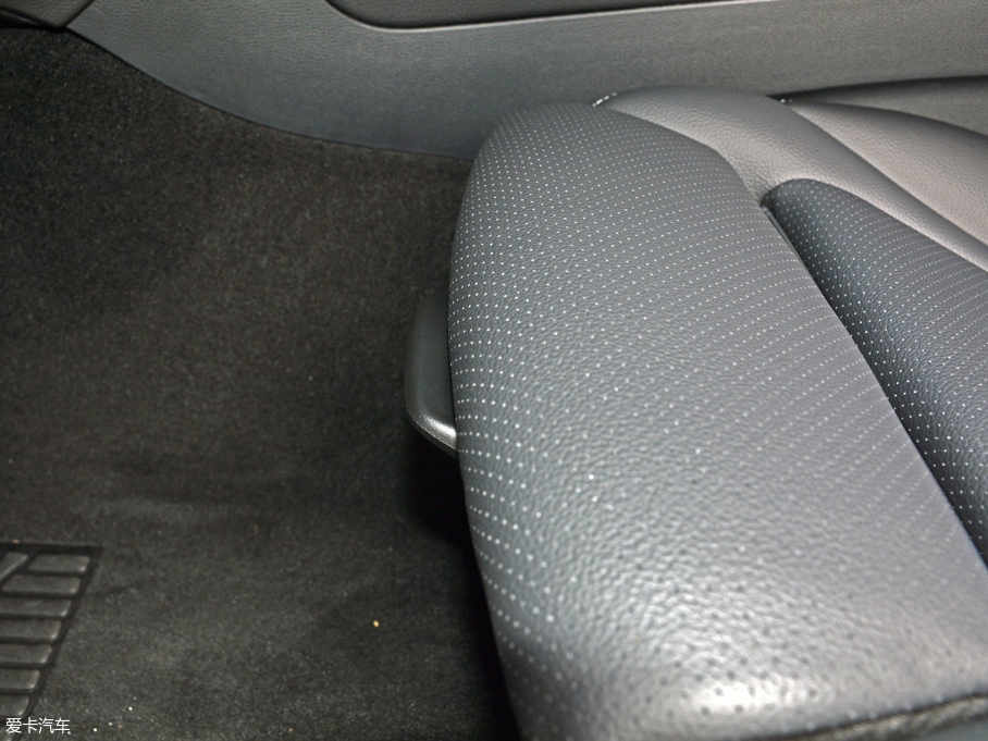 2018YGLCCoupe(M(jn)) GLC 260 4MATIC ISUV