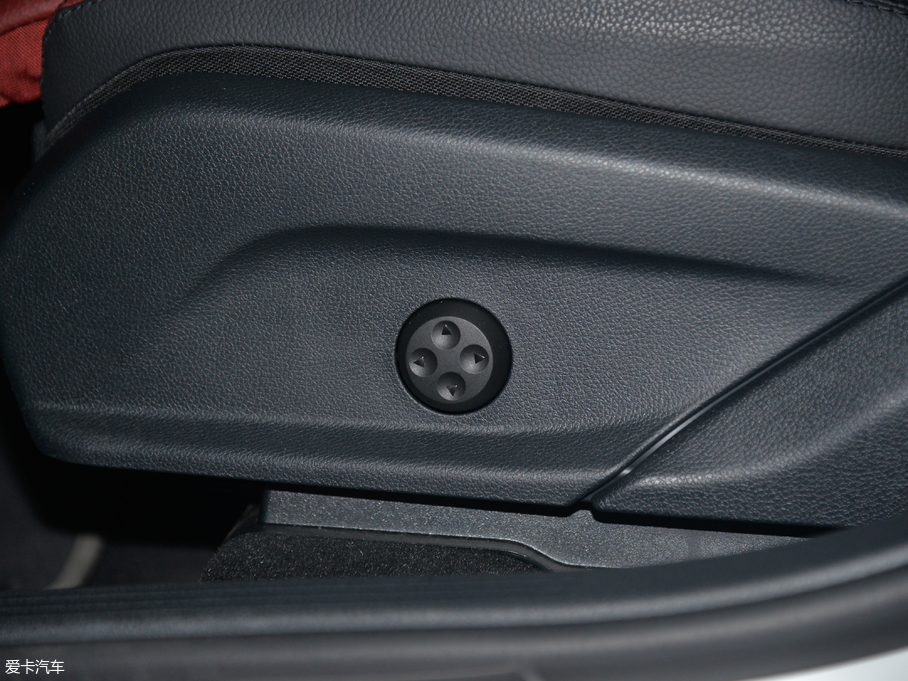 2018YGLCCoupe(M) GLC 200 4MATIC ISUV