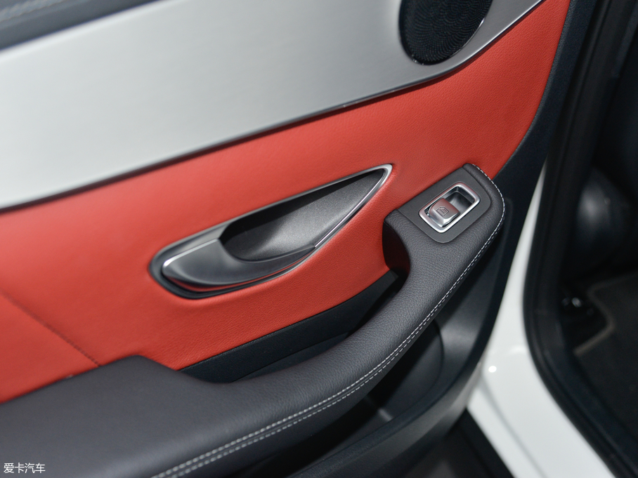 2018YGLCCoupe(M) GLC 200 4MATIC ISUV