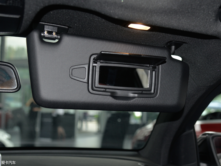 2018YGLCCoupe(M) GLC 200 4MATIC ISUV