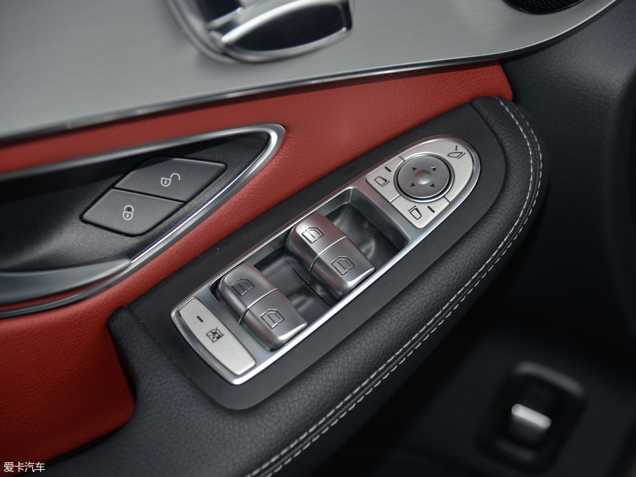 2018YGLCCoupe(M) GLC 200 4MATIC ISUV