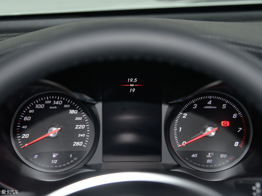 2018YGLCCoupe(M) GLC 200 4MATIC ISUV