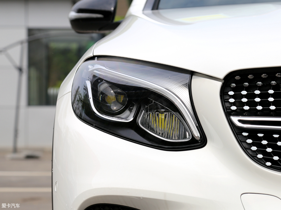 2018YGLCCoupe(M) GLC 200 4MATIC ISUV