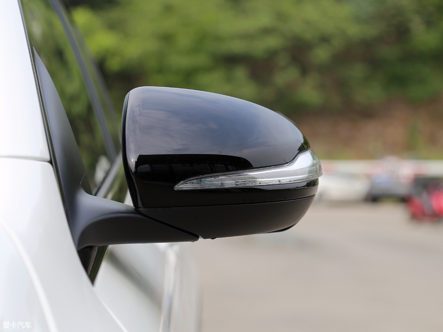 2018YGLCCoupe(M) GLC 200 4MATIC ISUV