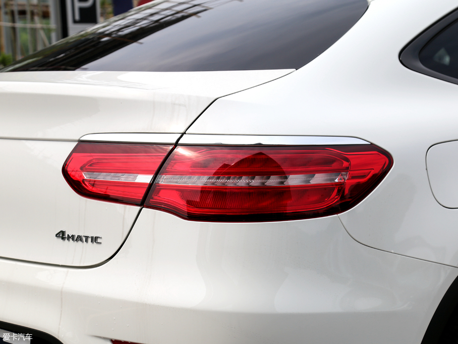 2018YGLCCoupe(M) GLC 200 4MATIC ISUV