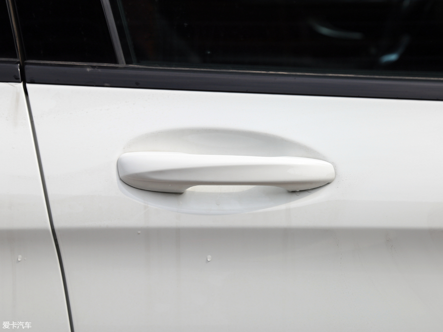 2018YGLCCoupe(M) GLC 200 4MATIC ISUV