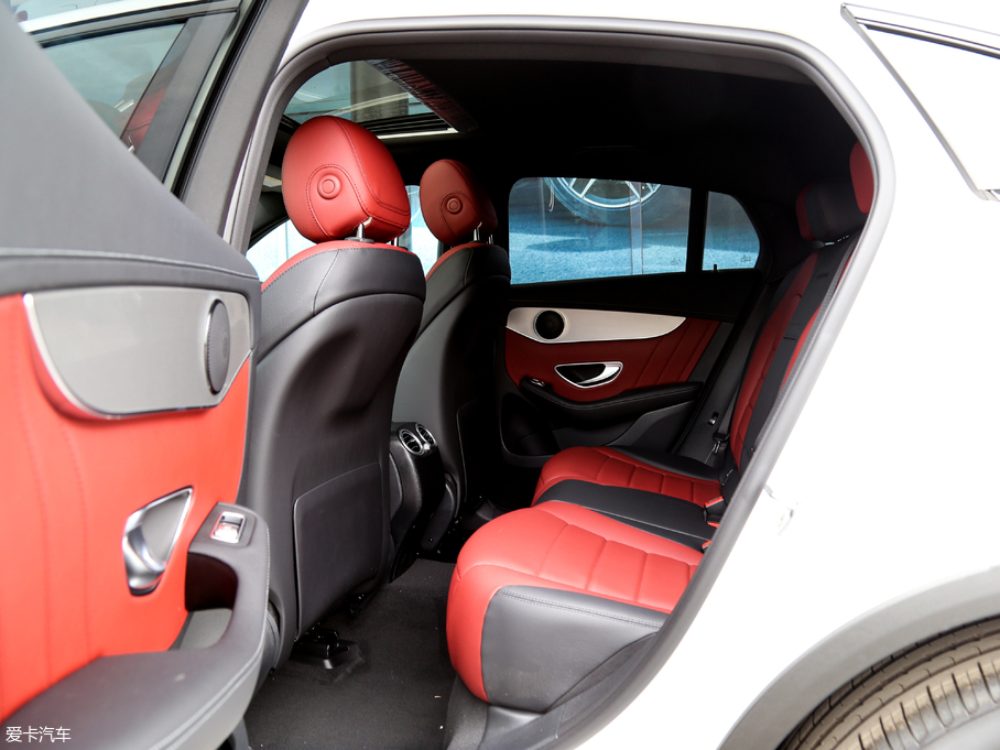 2018YGLCCoupe(M) GLC 200 4MATIC ISUV