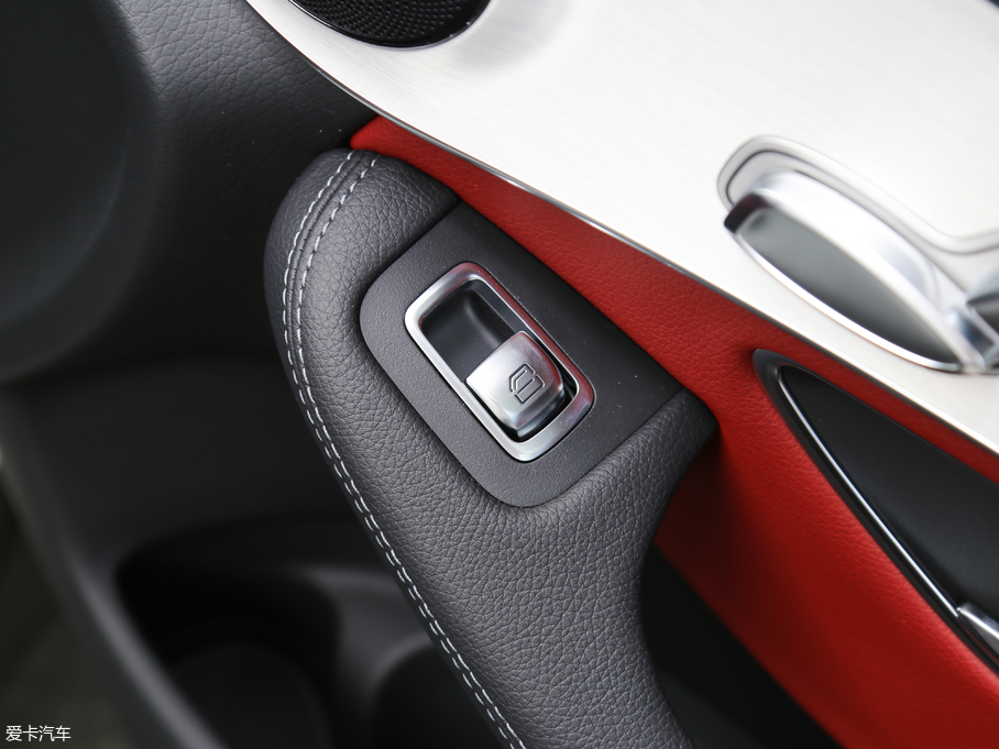 2018YGLCCoupe(M(jn)) GLC 200 4MATIC ISUV