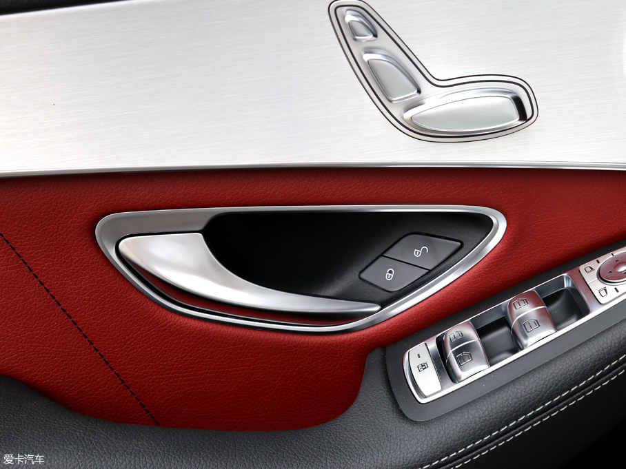 2018YGLCCoupe(M) GLC 200 4MATIC ISUV