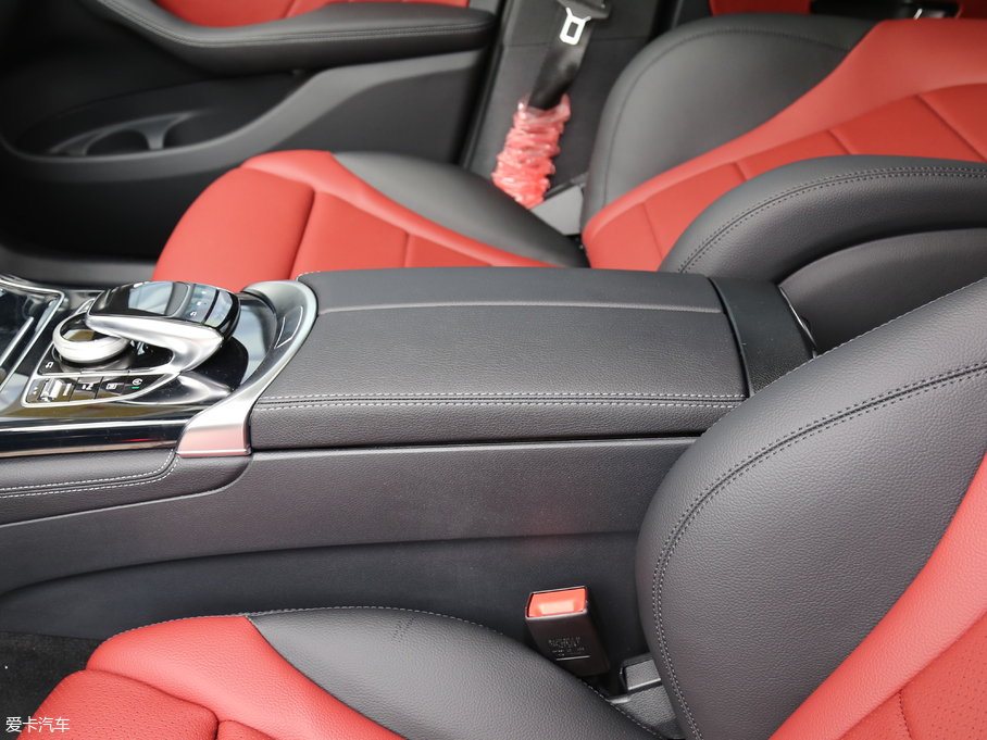 2018YGLCCoupe(M) GLC 200 4MATIC ISUV