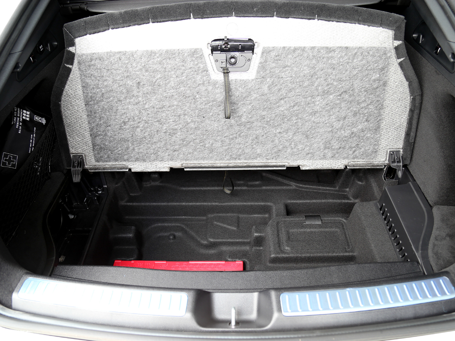 2018YGLCCoupe(M) GLC 200 4MATIC ISUV