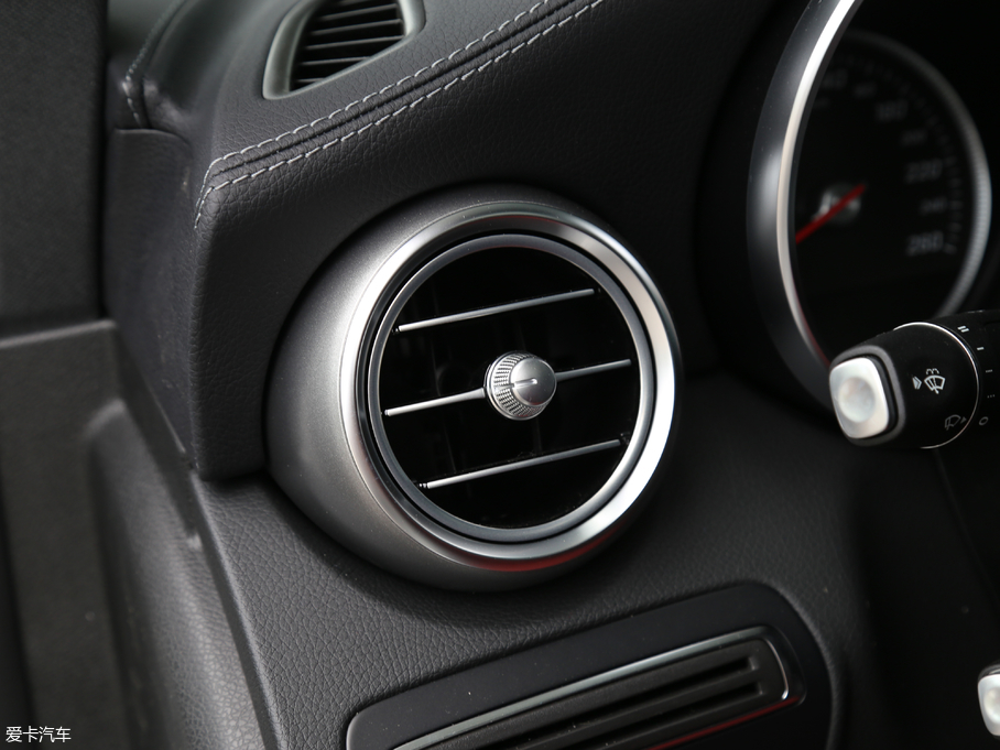 2018YGLCCoupe(M(jn)) GLC 200 4MATIC ISUV