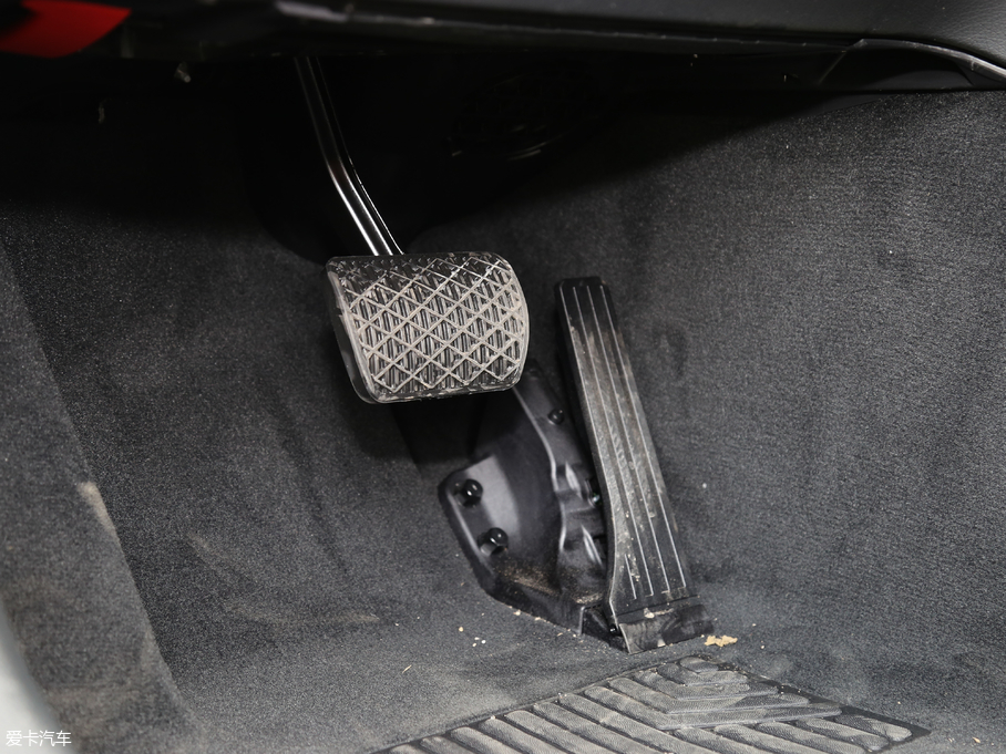 2018YGLCCoupe(M) GLC 200 4MATIC ISUV