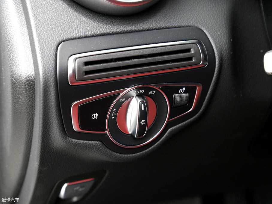 2018YGLCCoupe(M) GLC 200 4MATIC ISUV