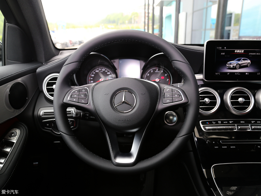 2018YGLCCoupe(M) GLC 200 4MATIC ISUV