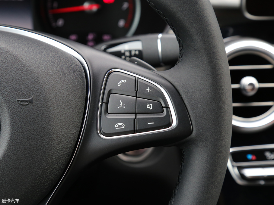 2018YGLCCoupe(M) GLC 200 4MATIC ISUV