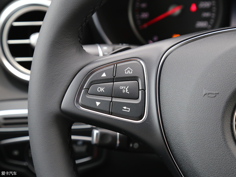 2018YGLCCoupe(M) GLC 200 4MATIC ISUV