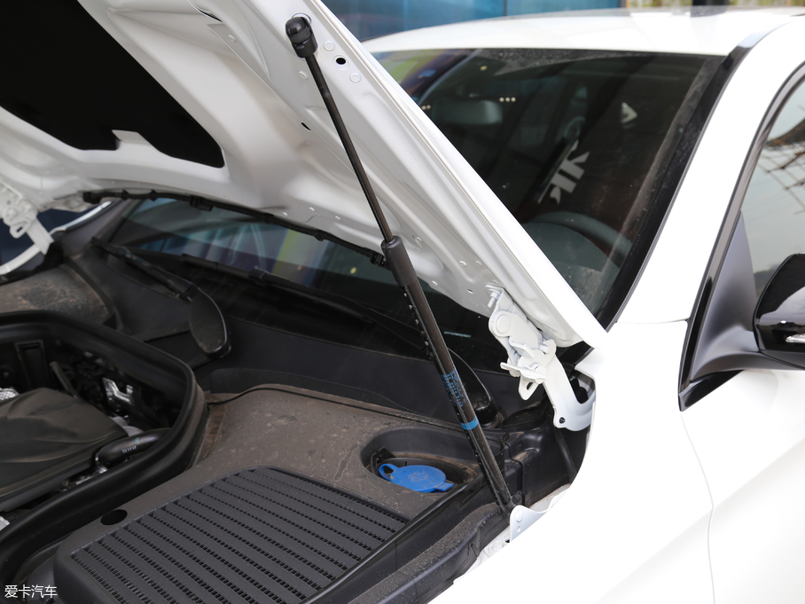 2018YGLCCoupe(M) GLC 200 4MATIC ISUV