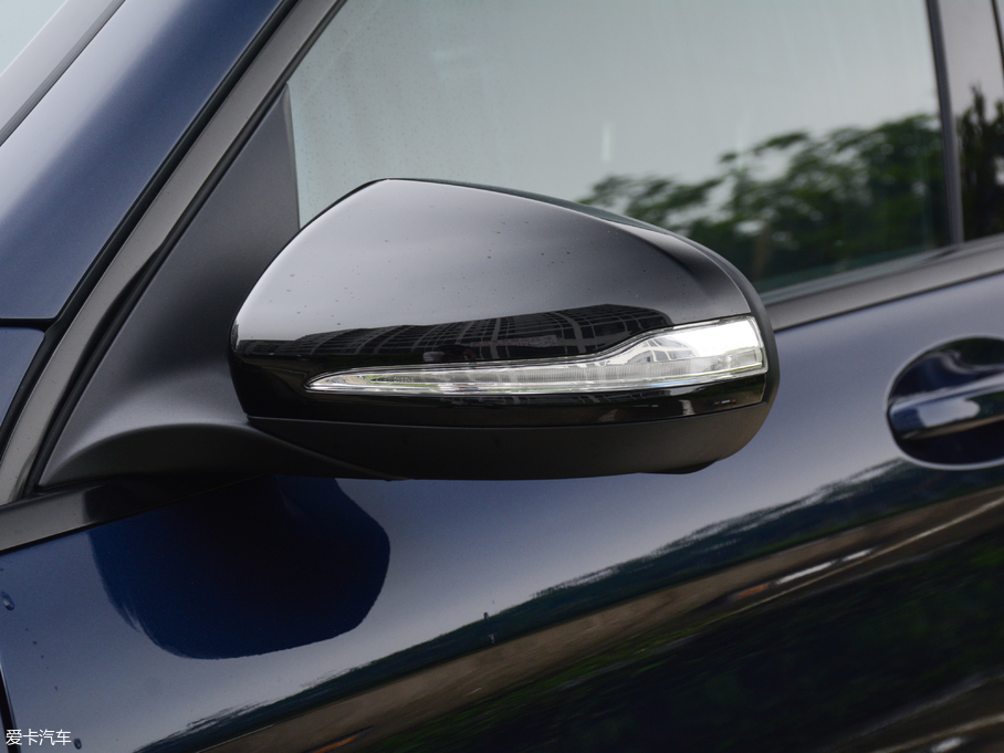 2018YGLCCoupe(M) GLC 200 4MATIC ISUV