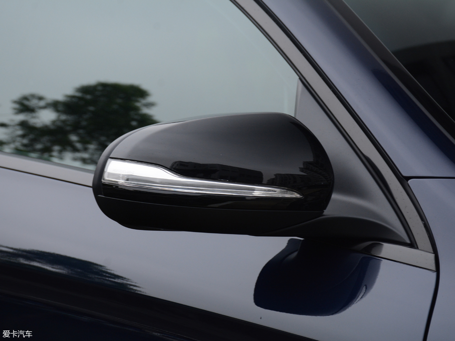 2018YGLCCoupe(M) GLC 200 4MATIC ISUV