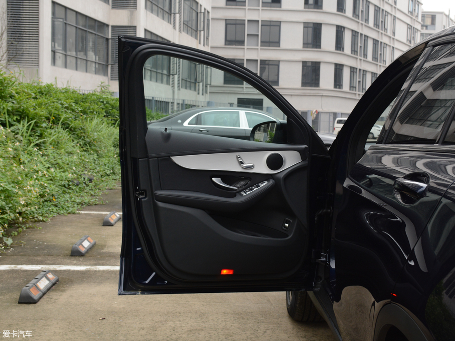 2018YGLCCoupe(M) GLC 200 4MATIC ISUV