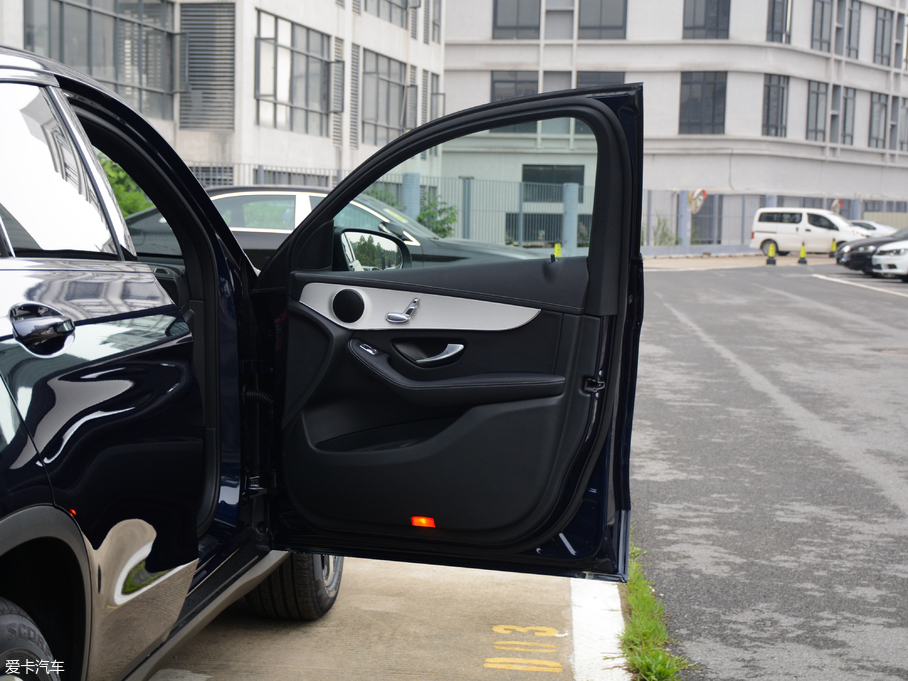 2018YGLCCoupe(M(jn)) GLC 200 4MATIC ISUV