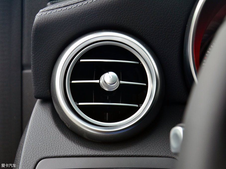 2018YGLCCoupe(M) GLC 260 4MATIC ISUV