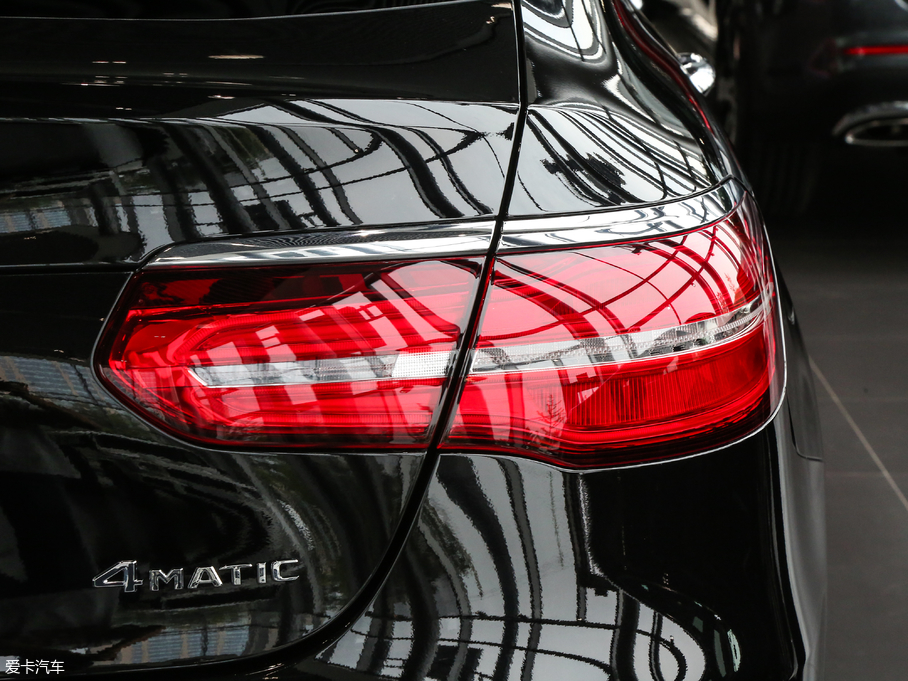 2018YGLCCoupe(M(jn)) GLC 300 4MATIC ISUV