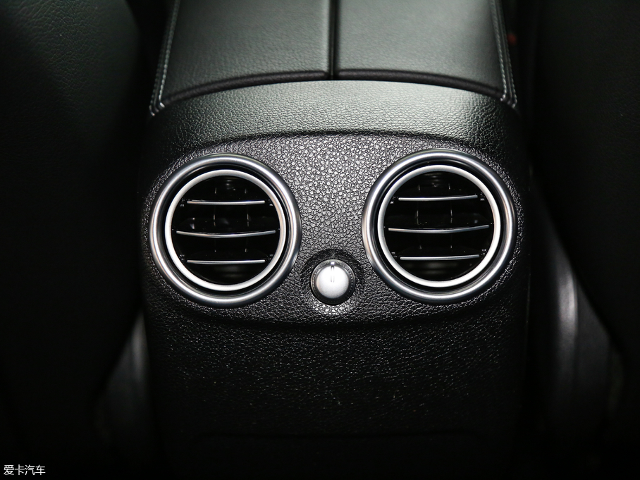 2018YGLCCoupe(M) GLC 200 4MATIC ISUV