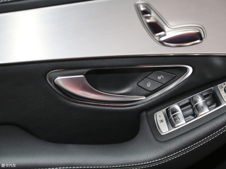 2018YGLCCoupe(M) GLC 200 4MATIC ISUV