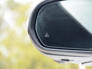 2018GLC 260 4MATIC ISUV ^