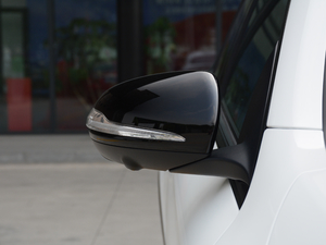 2018GLC 260 4MATIC ISUV (ji)^