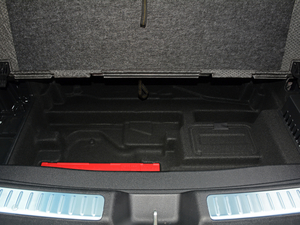 2018GLC 260 4MATIC ISUV g