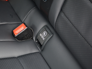 2018GLC 260 4MATIC ISUV g