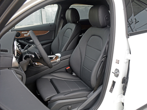 2018GLC 260 4MATIC ISUV {