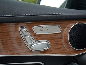 2018GLC 260 4MATIC ISUV {{(dio)(ji)